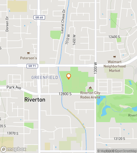 ドームからコートへ：リバートン・シティパーク・ハントのスカベンジャーハントウォーキングツアーマップ