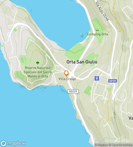 Mapa pěší prohlídky s lovem šipek pro "Od pobřeží k svatyním: Tajemství Orta San Giulio"