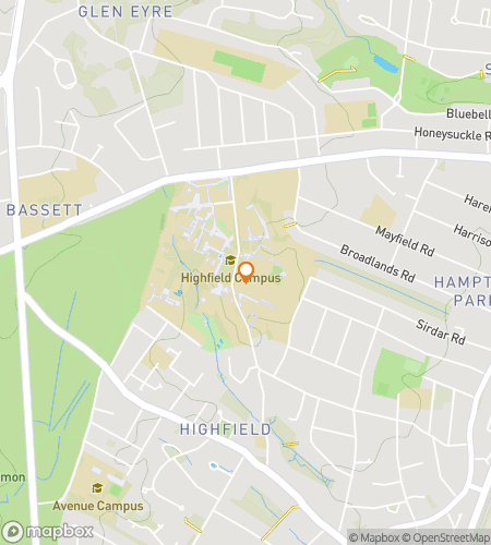 Hartă tur de mers pe jos cu vânătoare de comori pentru „Pornim spre indicii: Vânătoarea Universității Southampton”