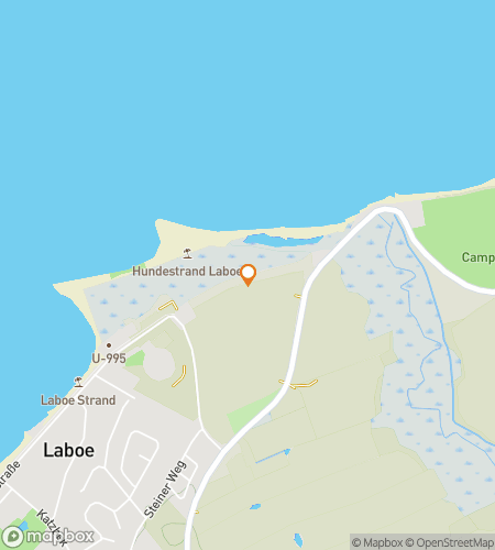 Mappa del tour a piedi della caccia al tesoro per le storie di onde, vento e navi da guerra di Laboe