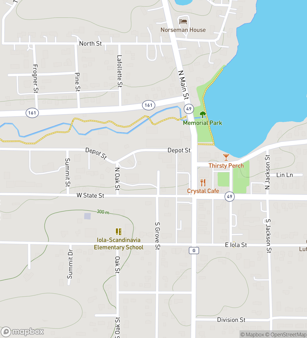 Map of 9 numbered scavenger hunt stops in Iola