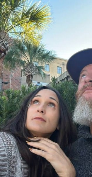 team building scavenger hunt