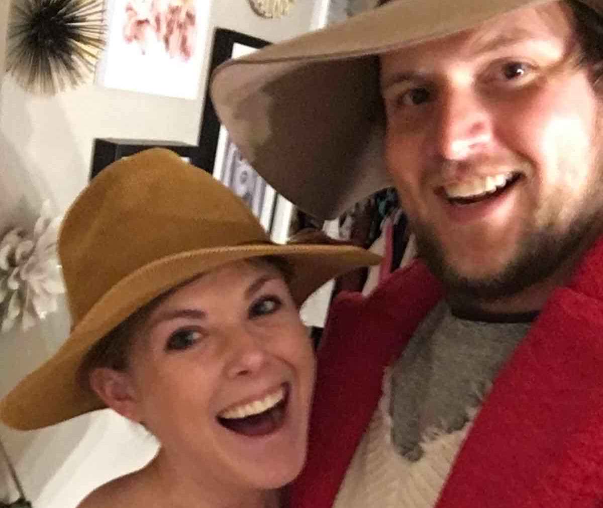 couple halloween selfie